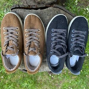 Two Pairs AllBirds Wool Pipers Size 8: One Black and one Brown